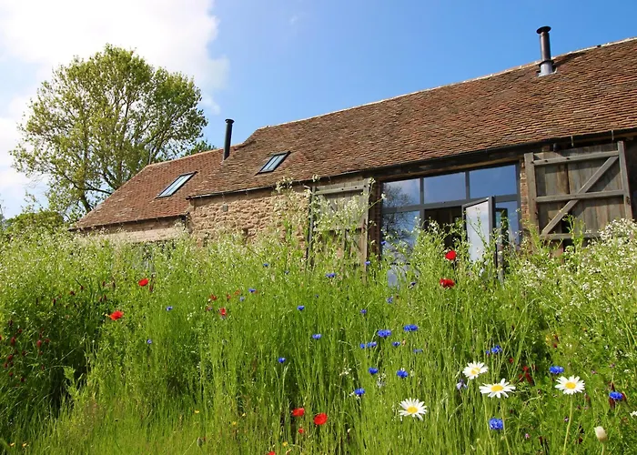 The Cart House - Beautiful Contemporary Barn - Hot Tub