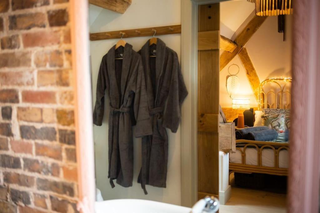 Apartment The Cart House - Beautiful Contemporary Barn - Hot Tub